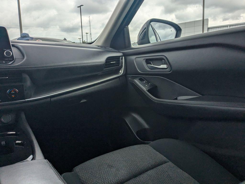 used 2024 Nissan Rogue car, priced at $22,293