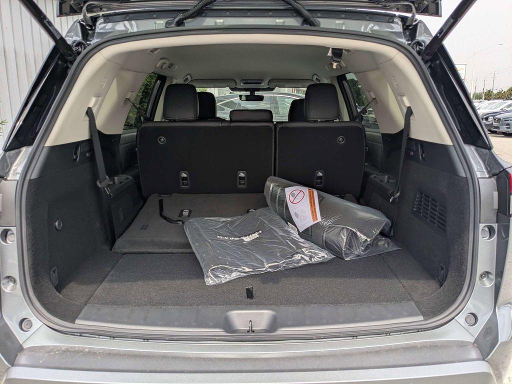 new 2026 Nissan Pathfinder car, priced at $40,250