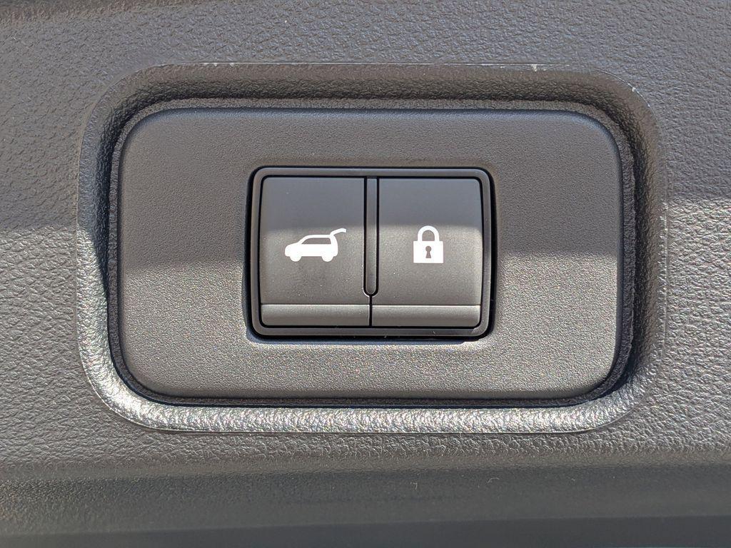 new 2026 Nissan Pathfinder car, priced at $47,761