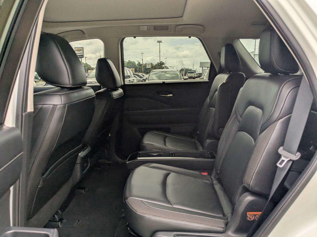 used 2023 Nissan Pathfinder car, priced at $29,484