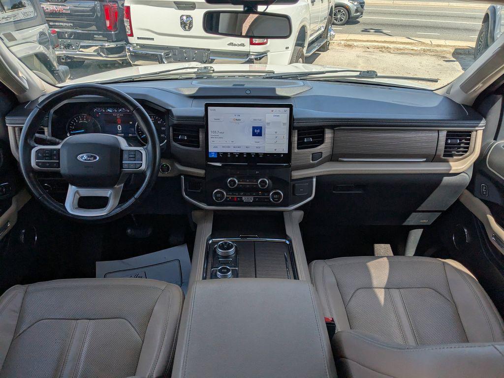 used 2023 Ford Expedition car, priced at $37,987