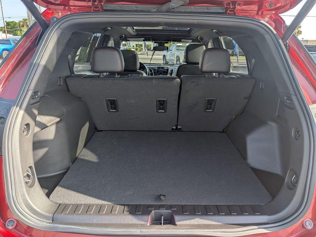 used 2024 Chevrolet Equinox car, priced at $24,131