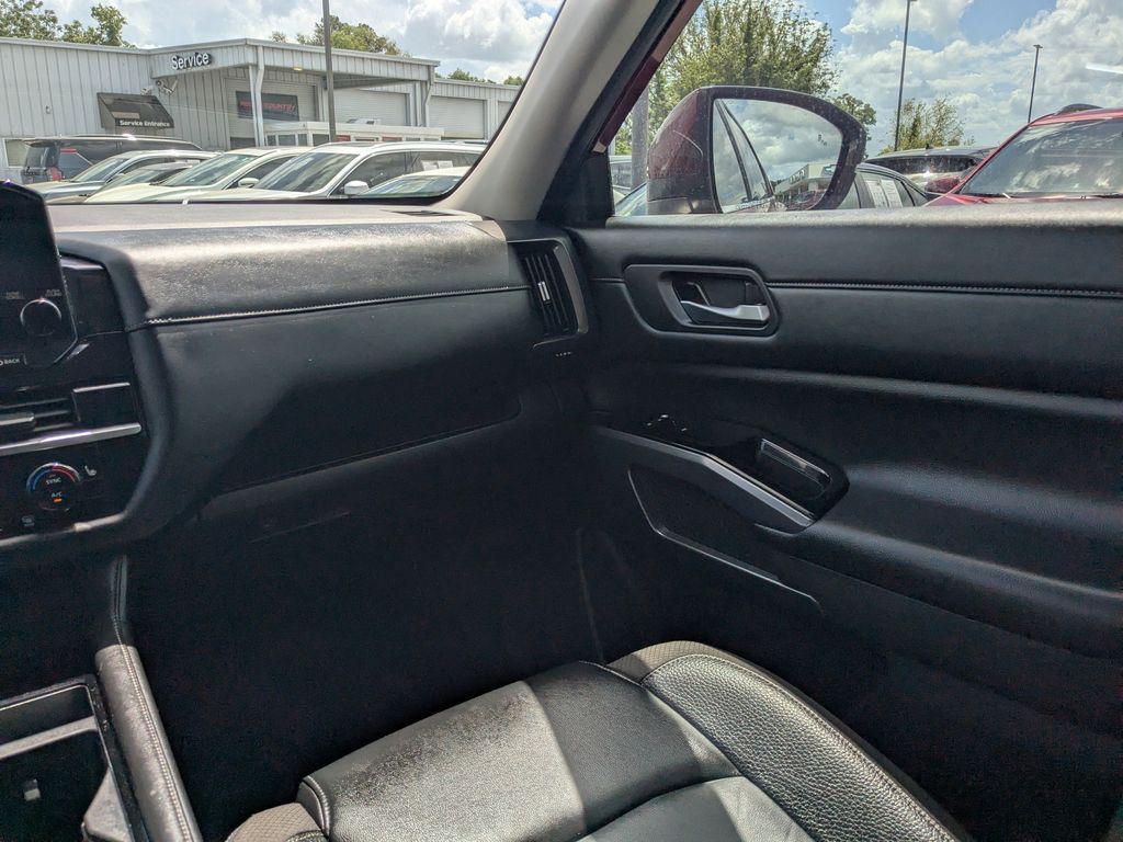 used 2024 Nissan Pathfinder car, priced at $33,524