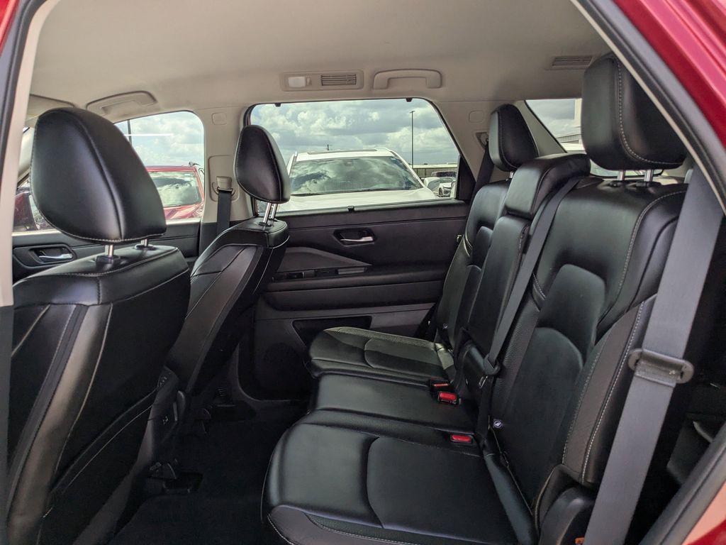 used 2024 Nissan Pathfinder car, priced at $33,524