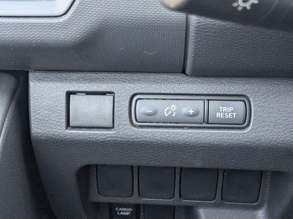 used 2022 Nissan Frontier car, priced at $21,126