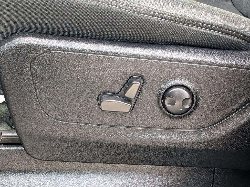 used 2022 Ram 1500 car, priced at $32,285