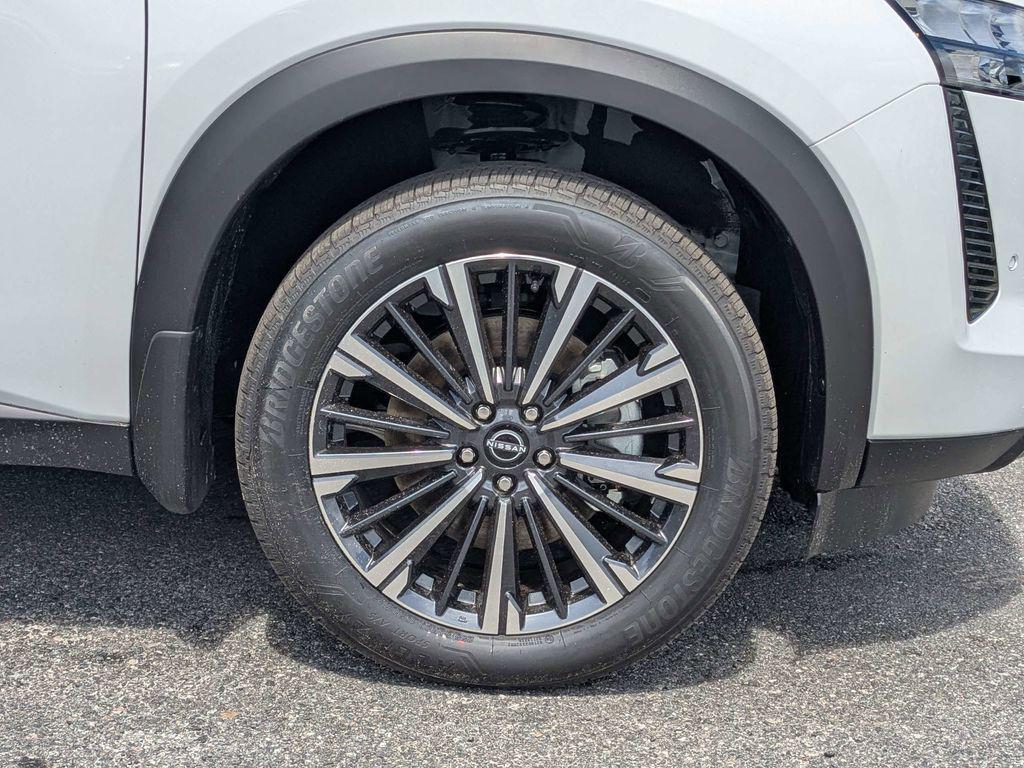 new 2026 Nissan Pathfinder car, priced at $52,025