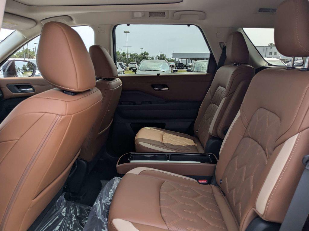 new 2026 Nissan Pathfinder car, priced at $52,120