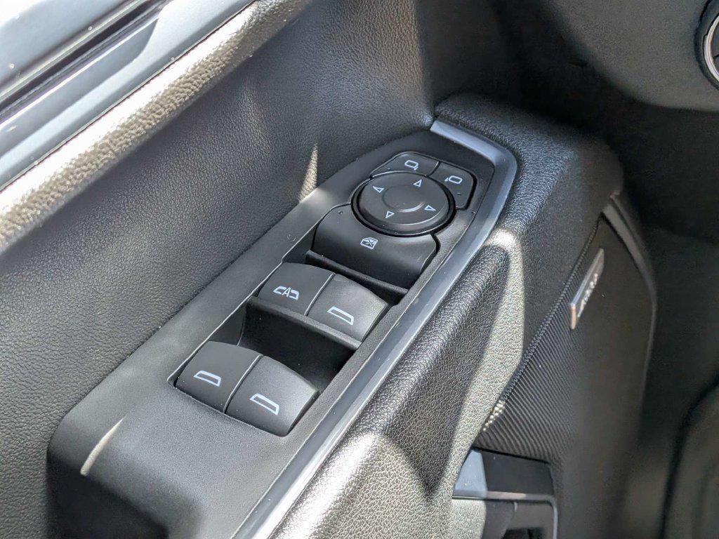 used 2025 Chevrolet Silverado 1500 car, priced at $38,652