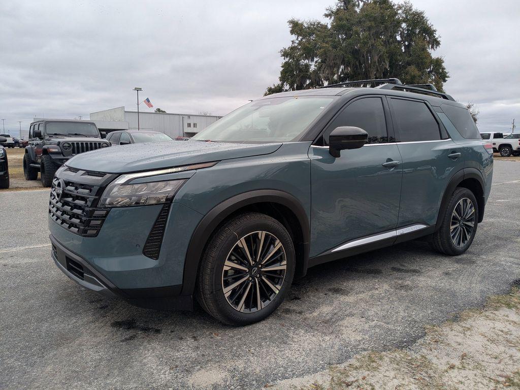 new 2026 Nissan Pathfinder car, priced at $49,628