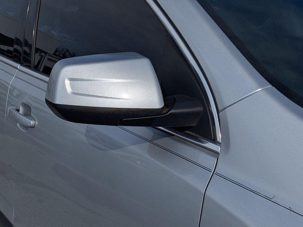 used 2017 GMC Acadia car, priced at $9,999