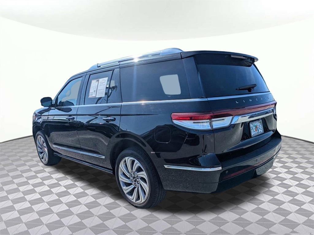 used 2022 Lincoln Navigator car, priced at $41,893