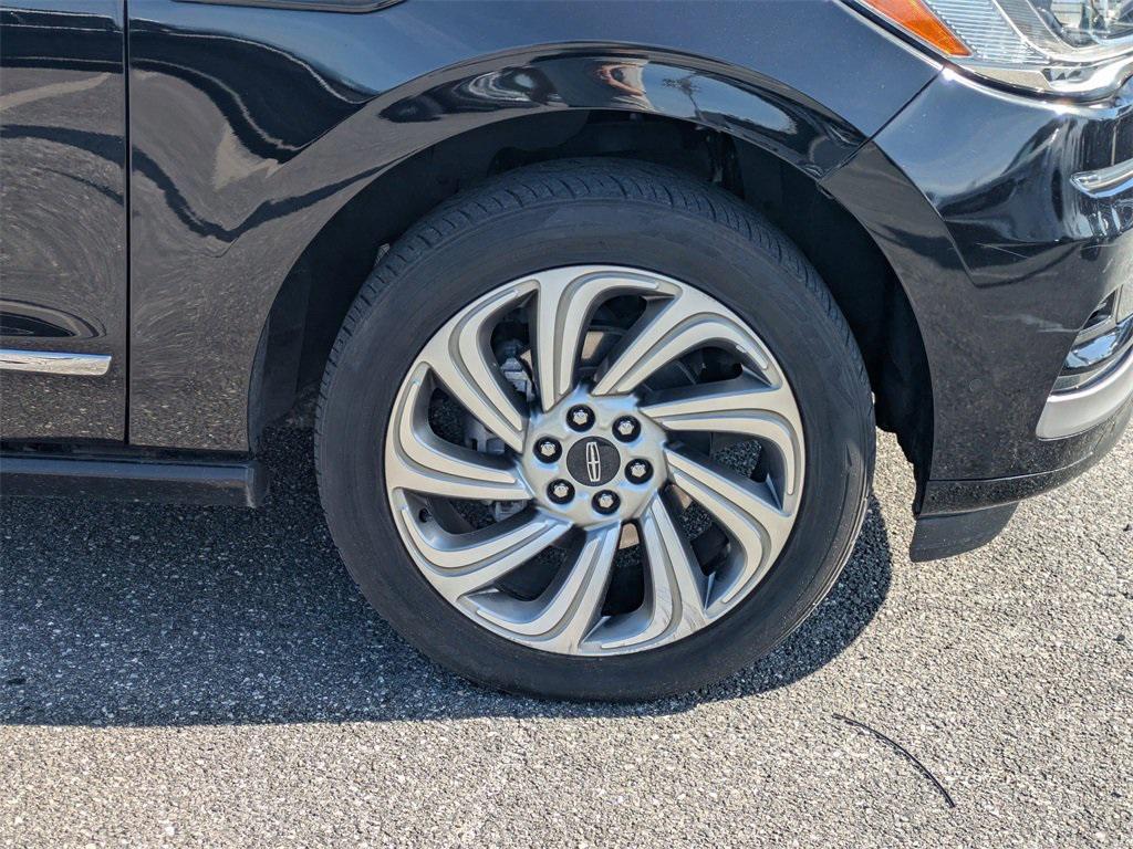 used 2022 Lincoln Navigator car, priced at $41,893