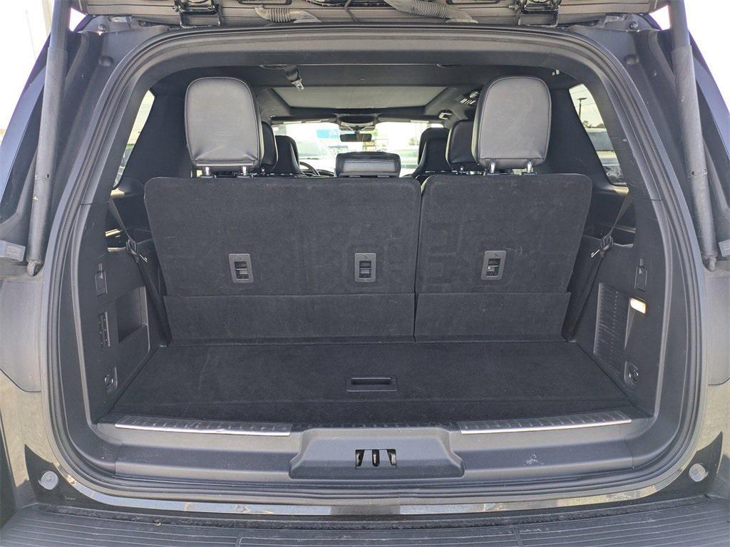 used 2022 Lincoln Navigator car, priced at $41,893