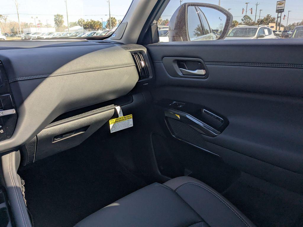 new 2026 Nissan Pathfinder car, priced at $47,271