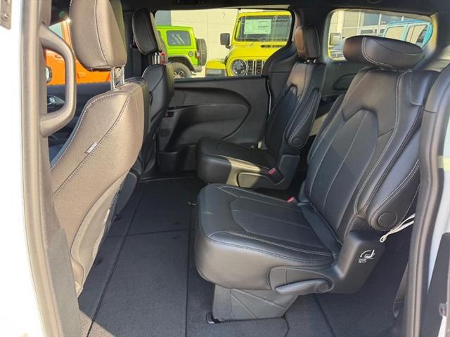 new 2026 Chrysler Pacifica car, priced at $45,690