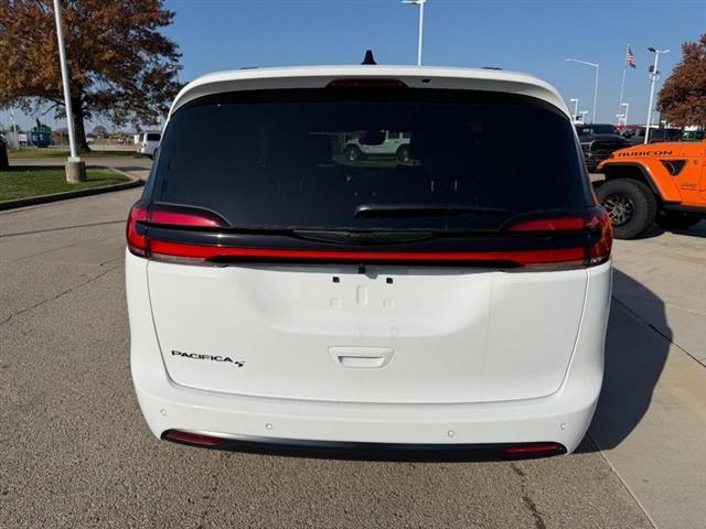 new 2026 Chrysler Pacifica car, priced at $45,690