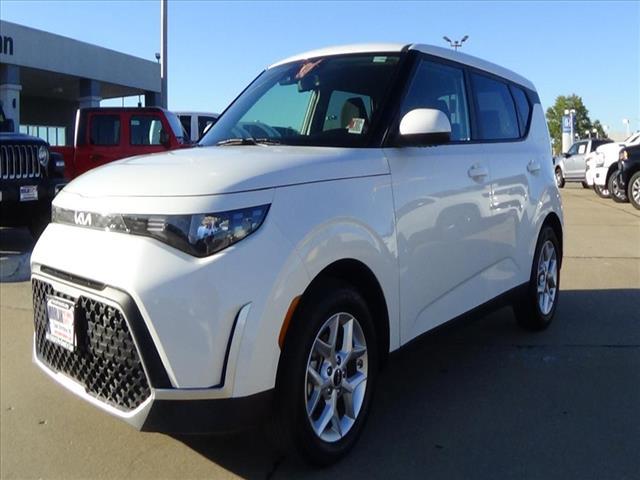 used 2024 Kia Soul car, priced at $17,988