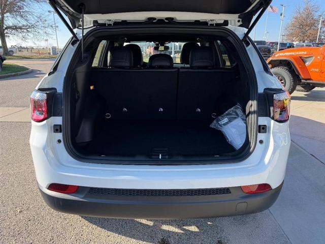 new 2026 Jeep Compass car, priced at $35,390