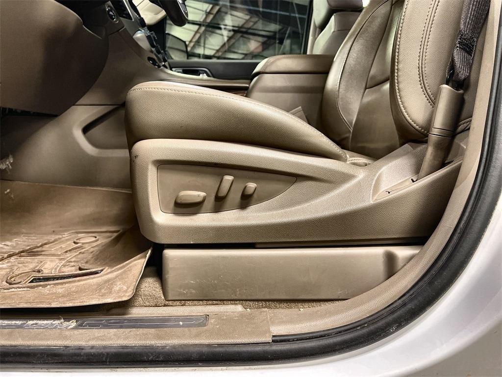 used 2020 GMC Yukon car, priced at $18,992