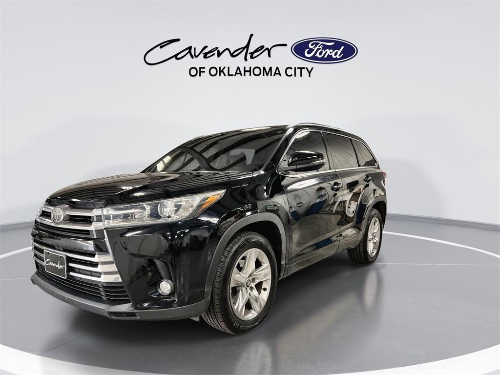 used 2018 Toyota Highlander car, priced at $21,993