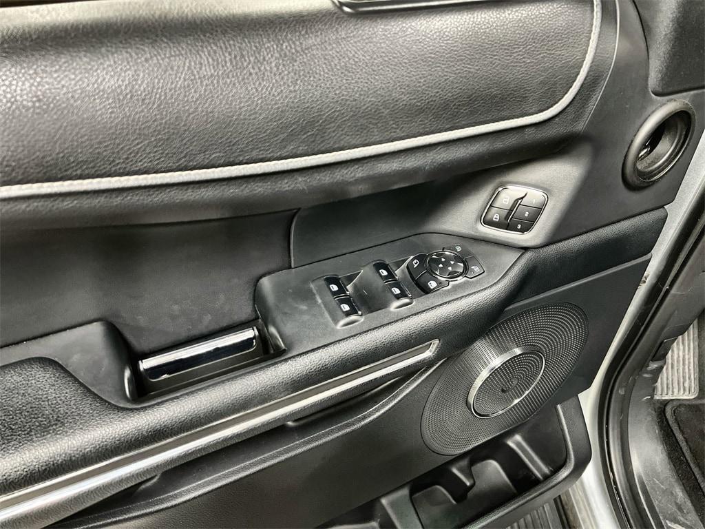 used 2023 Ford Expedition car, priced at $44,521