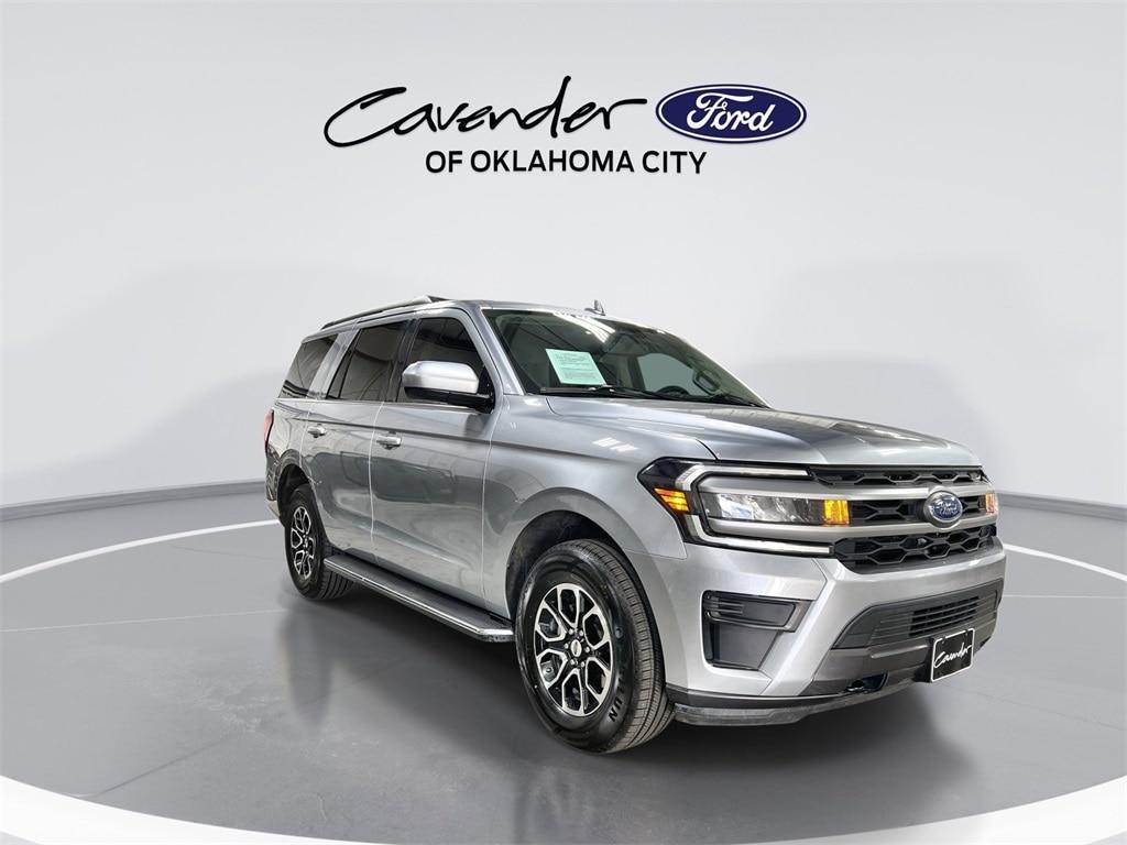used 2023 Ford Expedition car, priced at $44,521