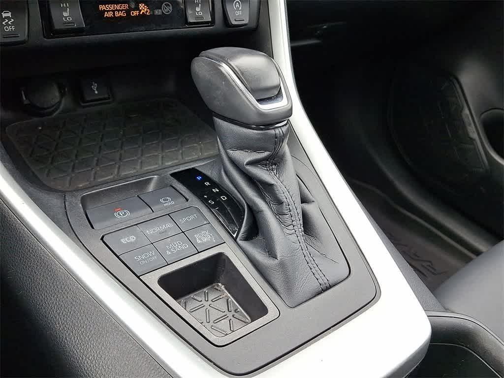 used 2022 Toyota RAV4 car, priced at $29,498