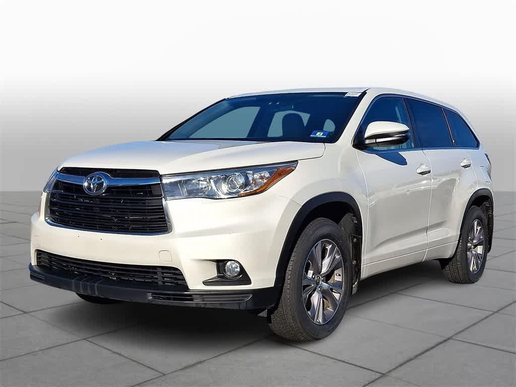 used 2016 Toyota Highlander car, priced at $12,998