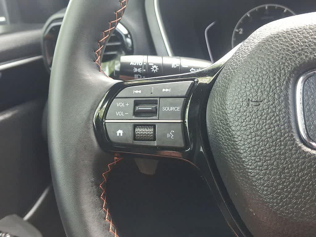 used 2025 Honda Pilot car, priced at $39,798