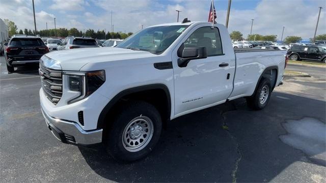 new 2025 GMC Sierra 1500 car, priced at $39,530