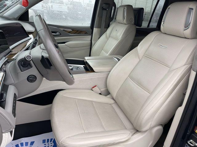 used 2022 Cadillac Escalade ESV car, priced at $62,188