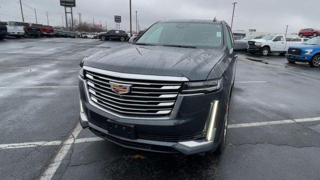 used 2022 Cadillac Escalade ESV car, priced at $62,188