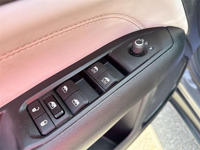 used 2022 Jeep Compass car, priced at $21,790