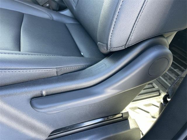 new 2025 GMC Sierra 2500 car, priced at $52,075