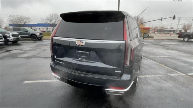 used 2022 Cadillac Escalade ESV car, priced at $62,990