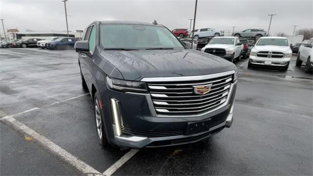 used 2022 Cadillac Escalade ESV car, priced at $62,990