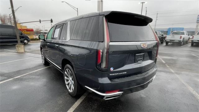 used 2022 Cadillac Escalade ESV car, priced at $62,990