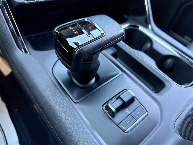 used 2022 GMC Sierra 1500 car, priced at $42,991