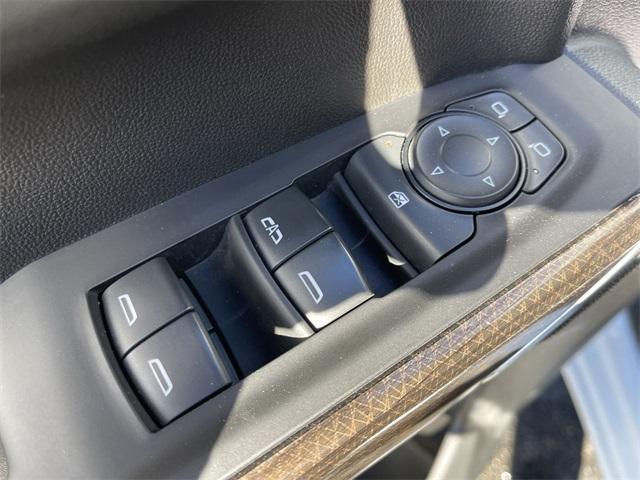 used 2021 Chevrolet Silverado 1500 car, priced at $33,991