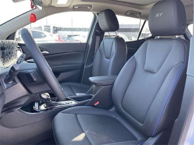 new 2026 Buick Encore GX car, priced at $31,660