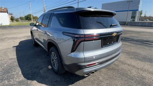 used 2025 Chevrolet Traverse car, priced at $36,990
