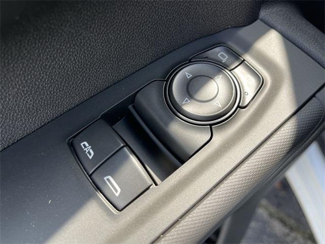 new 2025 GMC Sierra 1500 car, priced at $40,530