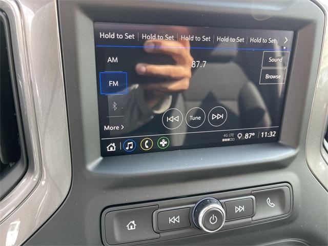 new 2025 GMC Sierra 1500 car, priced at $40,530