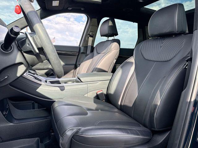 used 2025 Hyundai Palisade car, priced at $47,286