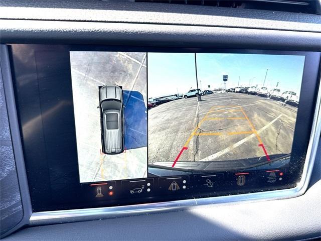 used 2024 GMC Yukon car, priced at $64,888