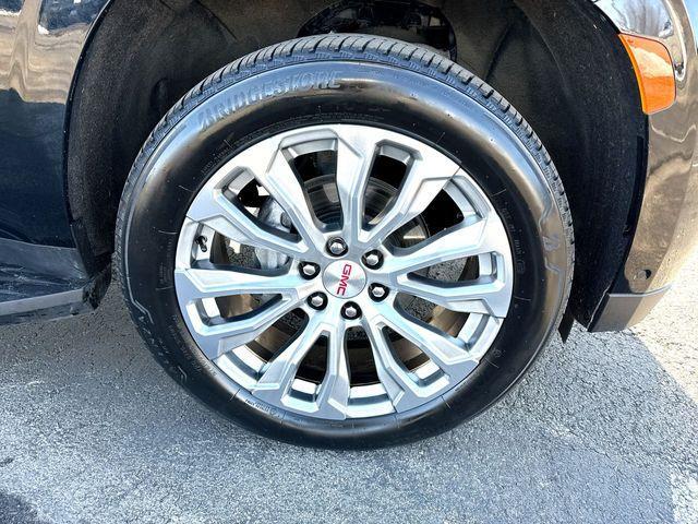 used 2024 GMC Yukon car, priced at $63,991