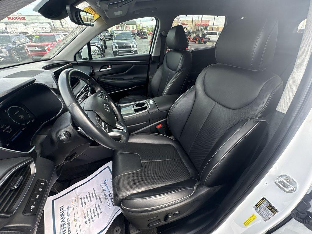 used 2022 Hyundai Santa Fe car, priced at $25,579