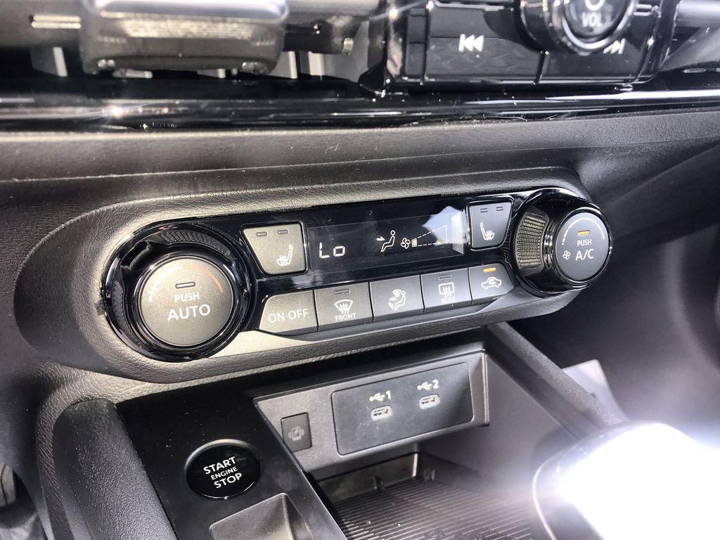 new 2026 Nissan Kicks car, priced at $28,077
