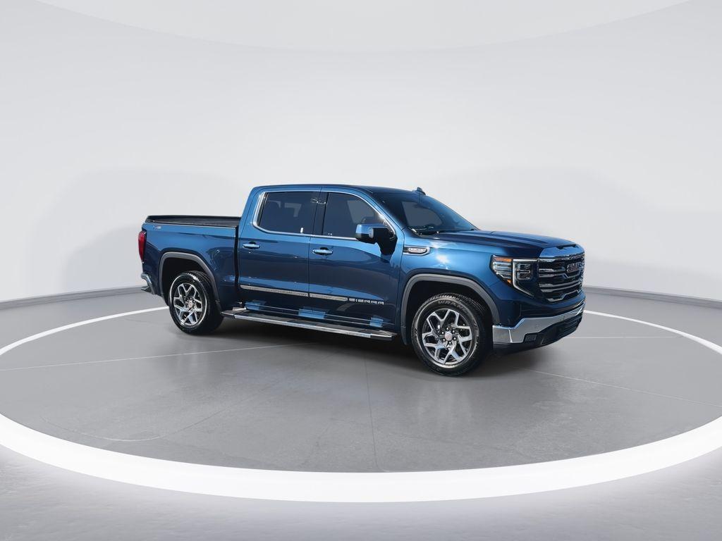used 2022 GMC Sierra 1500 car, priced at $43,389